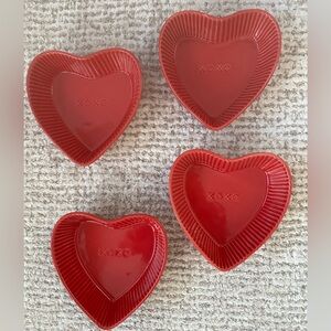 Pottery Barn Red Heart XOXO Bowls Set Of 4 EUC